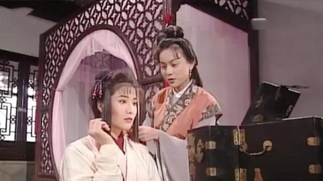 凤姐|24年前的古装剧，女二用18年青春陪伴男主，男主却娶了18岁的女主