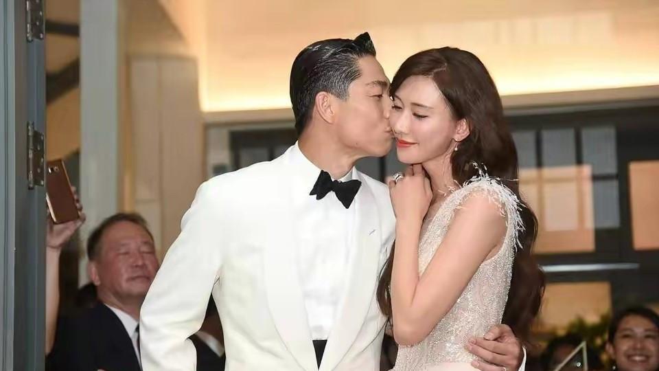 |47岁林志玲状态如少女，首谈求子过程，大赞丈夫细心负责