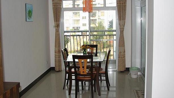 奋斗6年买了新房，装修只花4万，被朋友吐槽：倒贴钱都不住！