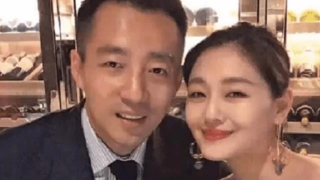 张兰|张兰一人手撕大、小、老S三人帮，以家丑打广告直播五天赚6000万