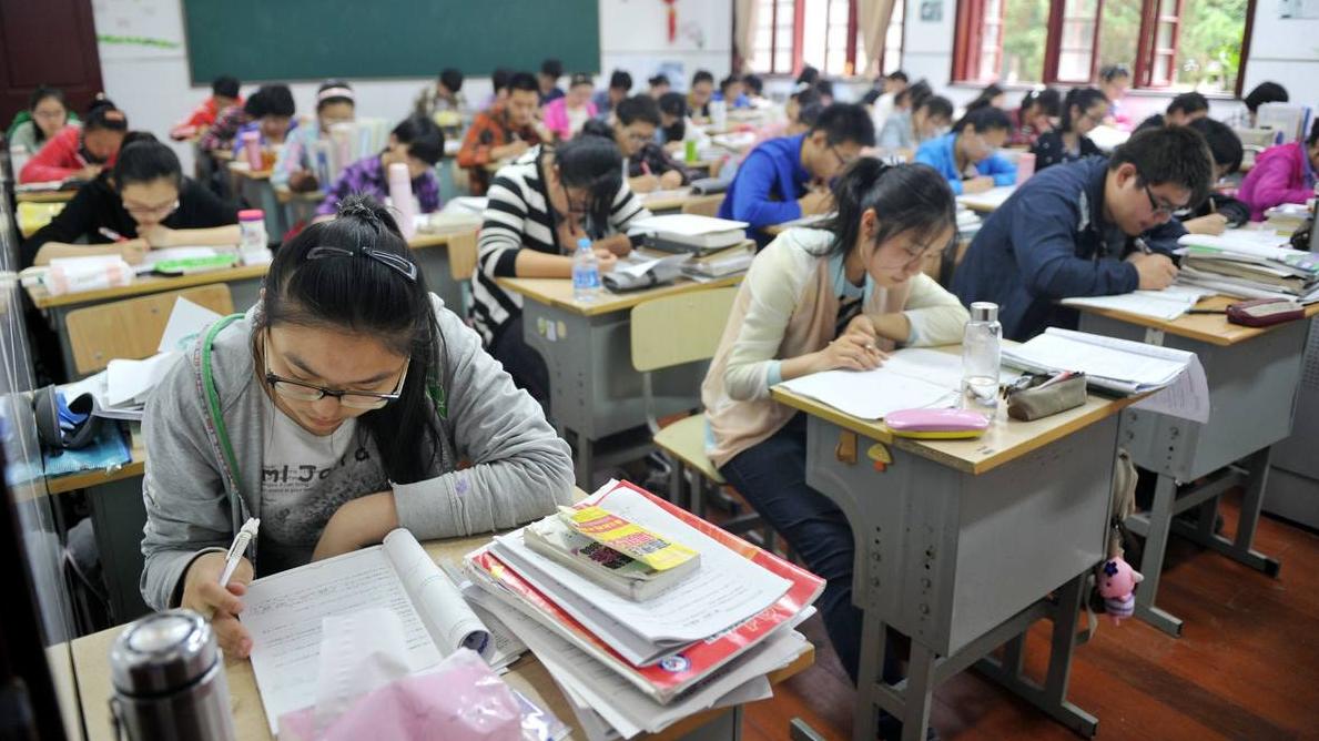 英语学习|学生语文成绩如此优秀，一看英语成绩也不低，其实与学习习惯有关