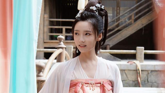 第一名|《沉香重华》10大美女排行，颜淡第二，萤灯除名，第一名很有气质