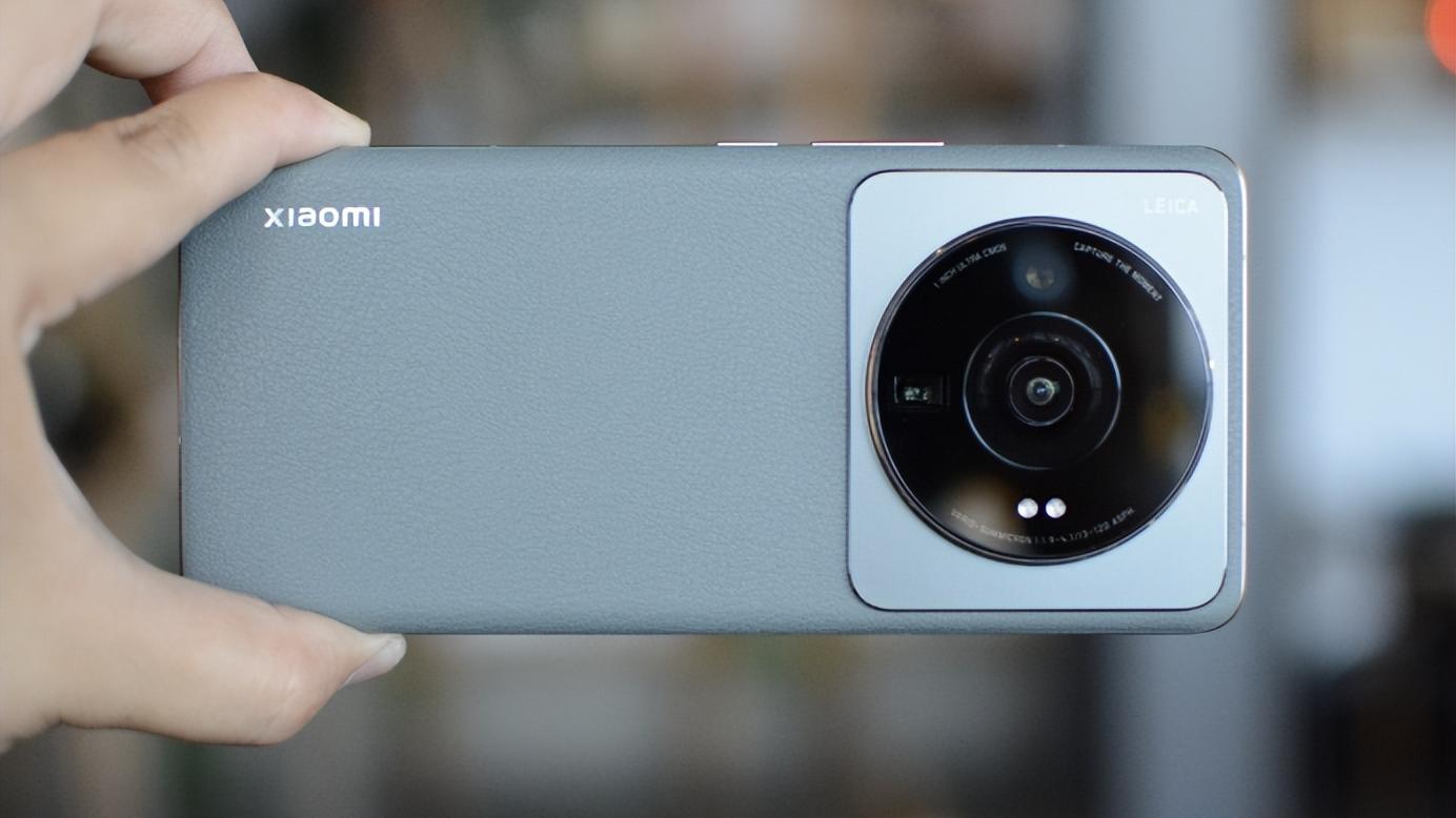 CPU|想省心就别省钱，2022年这三款旗舰手机值得入手，轻松用个三五年