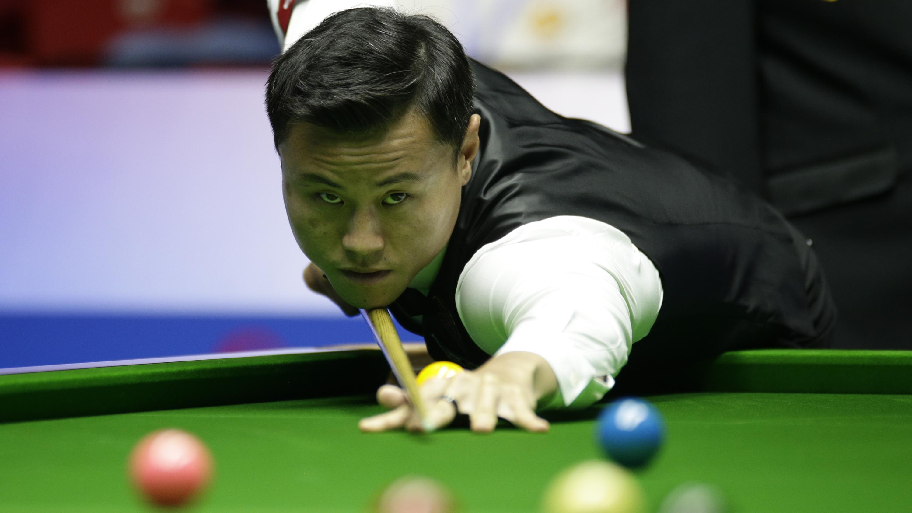 世锦赛|3-0到3-4！斯诺克名将爆冷出局，中国选手翻盘，1招打垮对手！