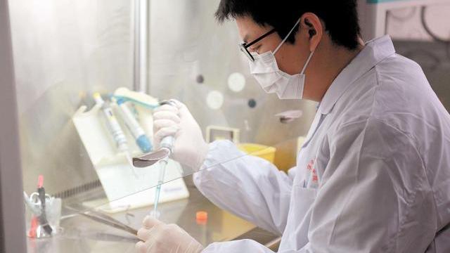 苹果|美国院士没有说错，苹果并不能为所欲为，国内科技巨头打破天花板