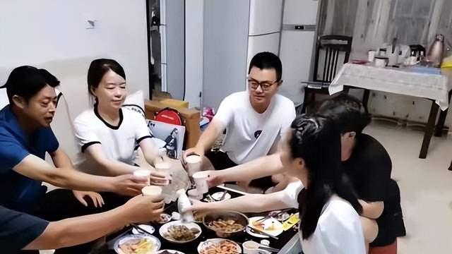 奇奇|田静与儿女昔日画面显温馨，做人要懂感恩，风评反转应先自省