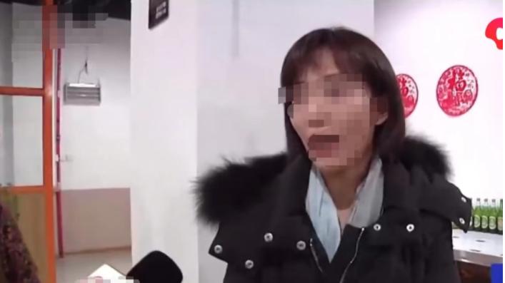山东青岛，一男子在饭店请同事吃饭花了506元，结账时要开发 票，服务员却说开不了