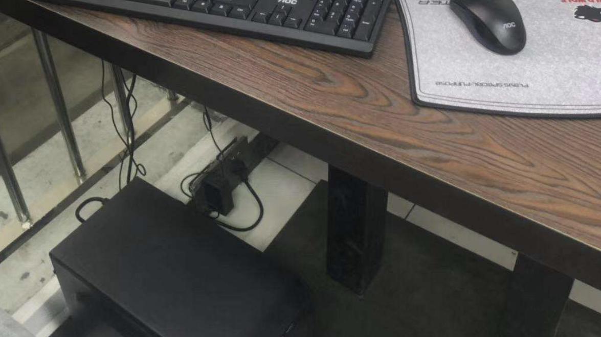 硬盘|一个很小的电脑问题拆腾了顾客三遍