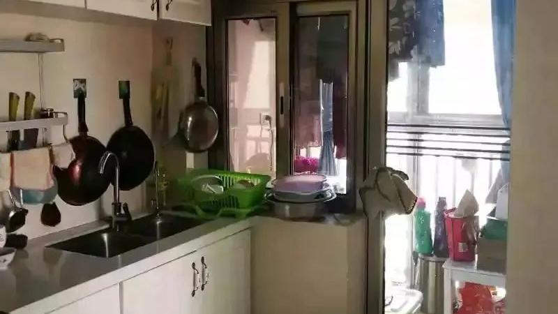 晒晒老婆的“少女风”装修，卧室超嫩，谁出钱谁是大爷，我很无奈