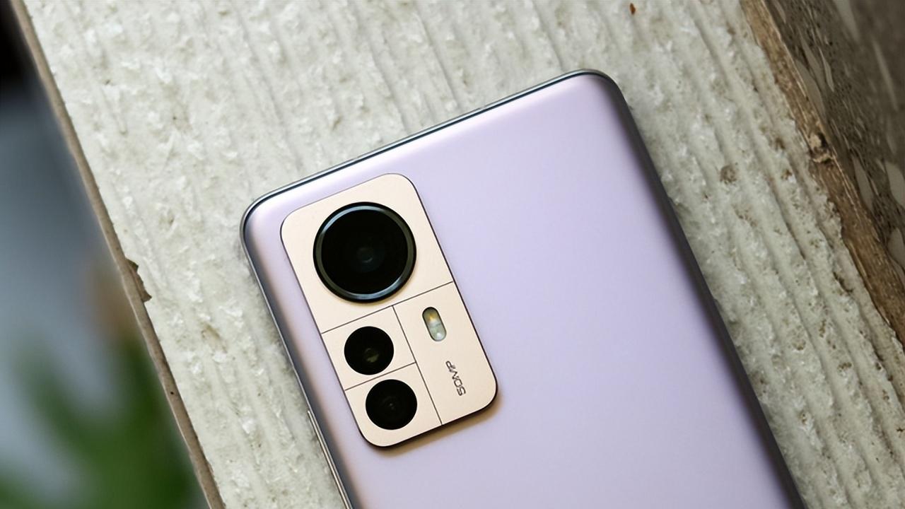 删除|从3799跌至2689元，12GB+256GB+曲面屏，从高档市场跌至中档市场