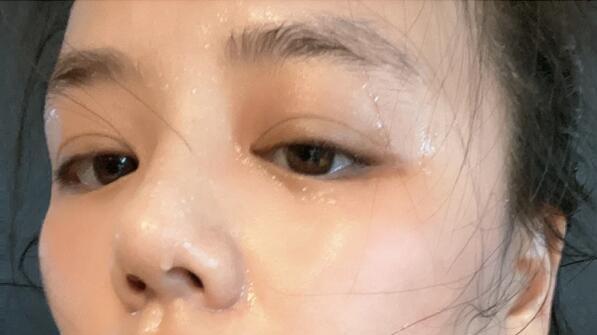 马思纯|马思纯瘦身成功，透露曾情绪不好暴饮暴食，维护男友怒删恶评