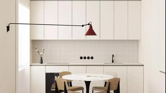 66㎡新房装修，她坚持多加四面镜子，完工后高级感十足，羡慕！