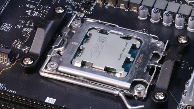 CPU|AMD锐龙7 7700X处理器性能曝光：单线程比5800X提升25%