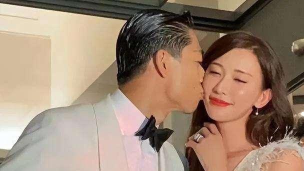 杨幂|曝林志玲被老公家暴打出假体，回台湾紧急修复，是真是假？