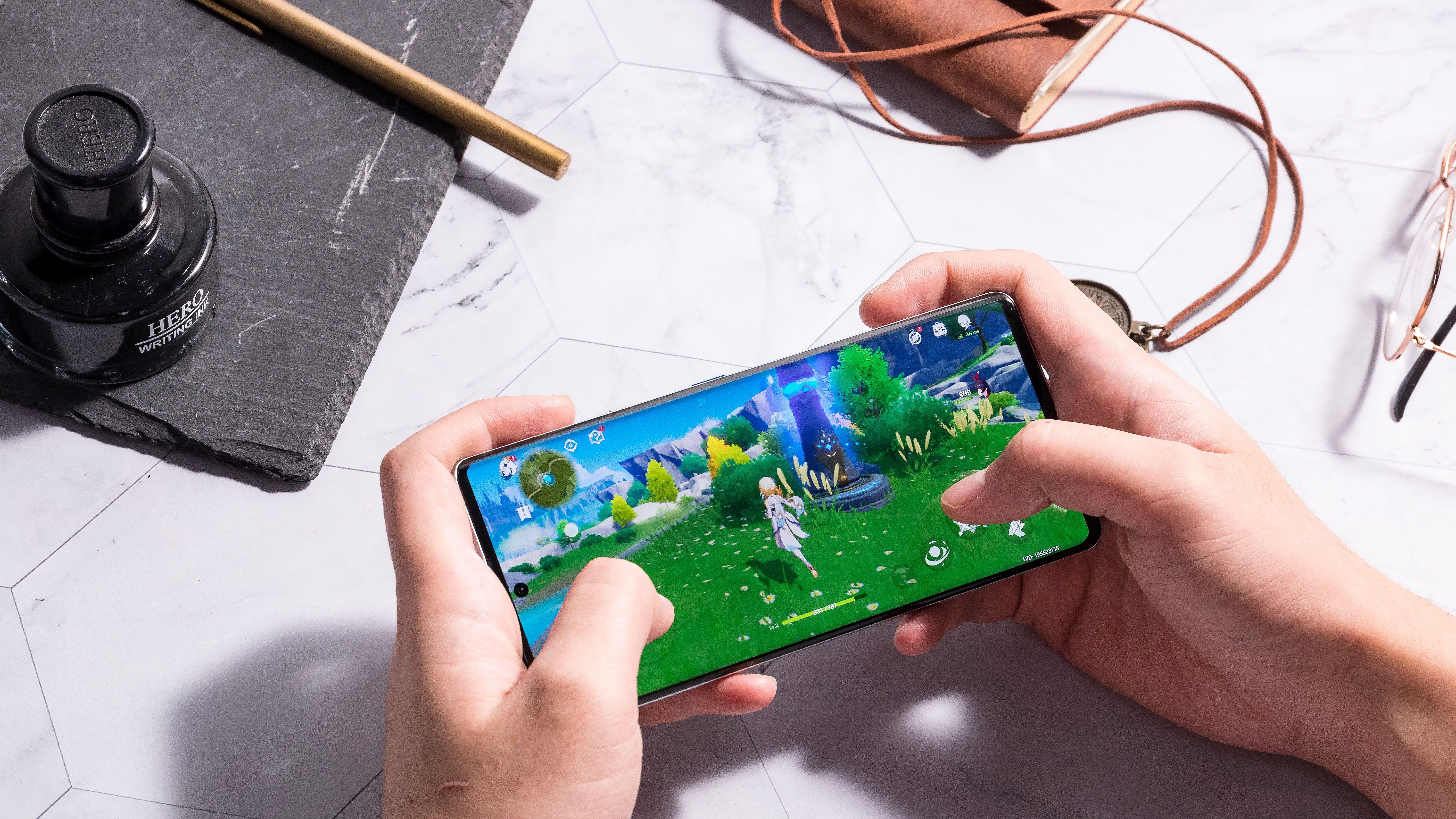 汽车|iQOO 9 Pro综合评测：拒绝“缝合”的性能怪兽