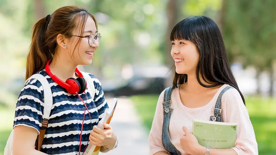 hr|毕业生求职遇“神仙HR”，帮提建议、改简历，随后真实身份曝光