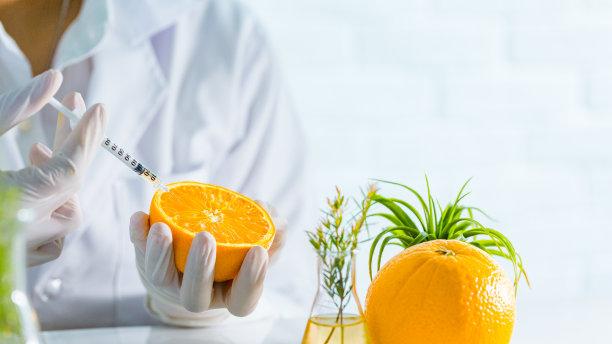 科学是一种观察性的东西，而科学的定义则是不断地观察