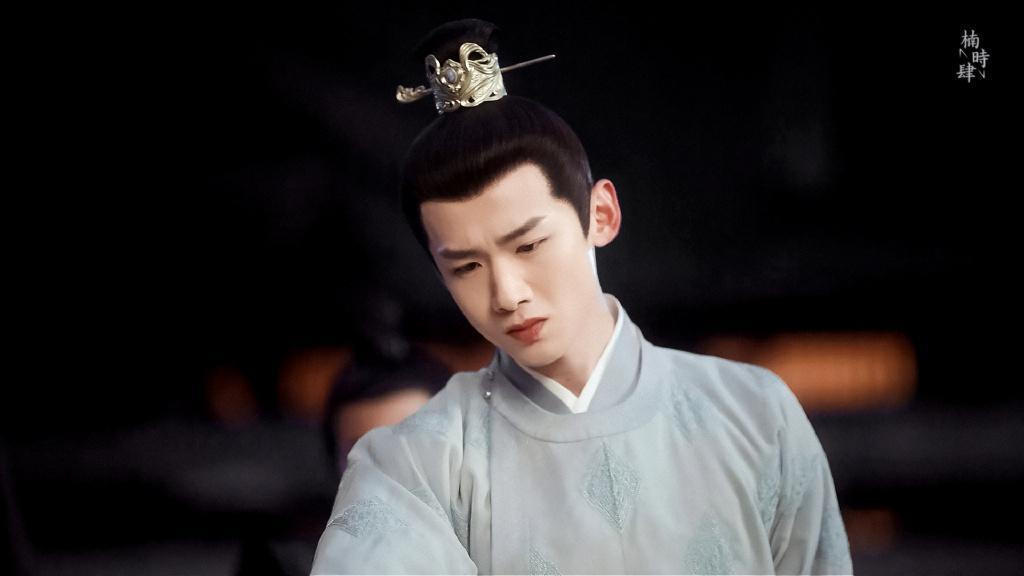 卿卿日常|《卿卿日常》奇奇怪怪的官配线：九少主和萧扬你俩不对劲！