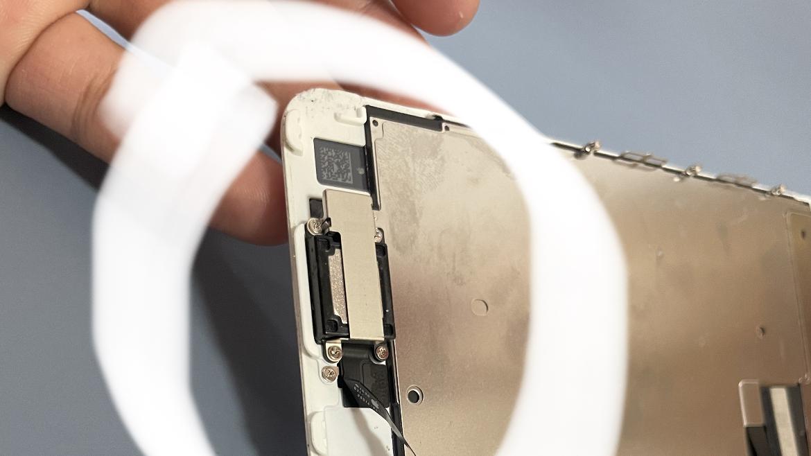 电池|分享iPhone 7拆机换电池的几个经验。