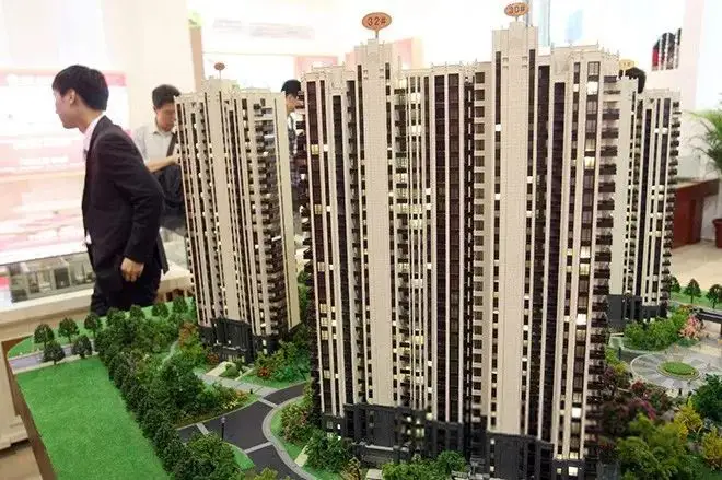 江门|如今，房价持续下跌，谁更慌？