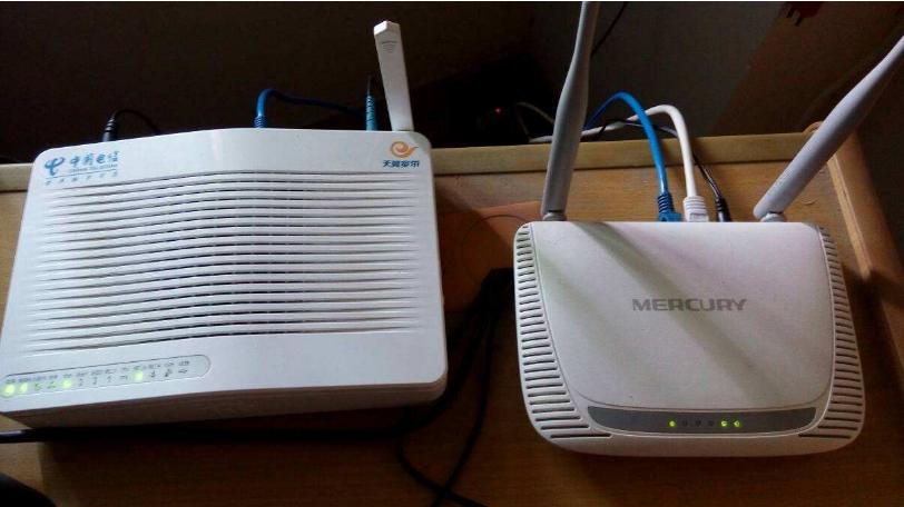 路由器|运营商光猫大多自带wifi，为何用户还多花钱买路由器？原因有2个