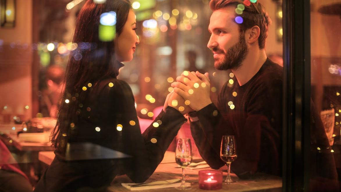 男友决定买婚房，却要求女友还房贷和负责装修，最终落得人财两空