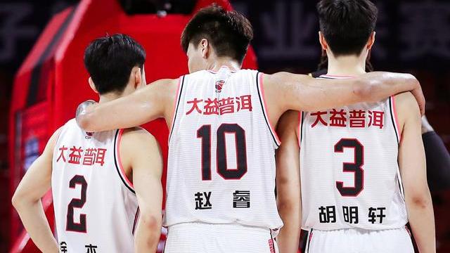 广东男篮|放弃周琦？广东最强阵容正式搭建完成，2人成杜锋最心仪补强对象
