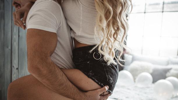 真正的男人|男人真正的性格决定了你的人缘，要抓住男生的性格特点。