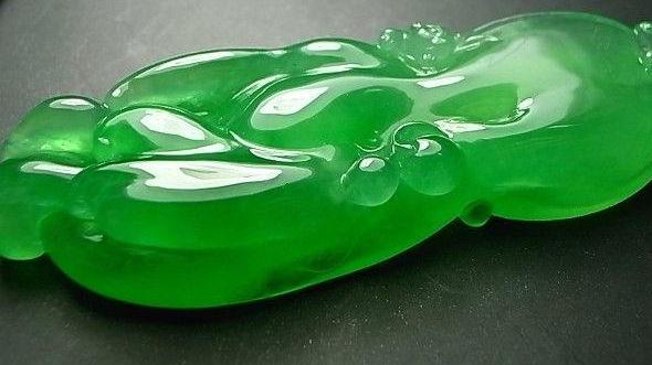 翡翠|想要收藏翡翠，又不知道哪样的合适，这四种可以了解一下