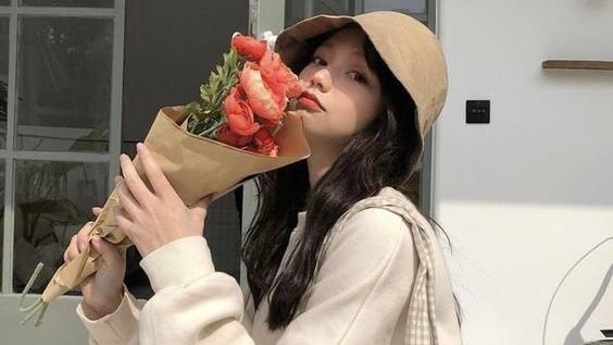 女孩 内向的女孩不会表达自己？5个方法帮你提升表达能力，从此告别「哑巴亏」～