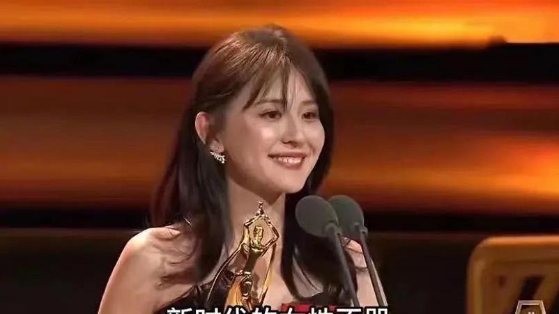 月嫂|飞天奖视后热依扎，获奖后感谢月嫂：道出职场哺乳妈妈的艰辛