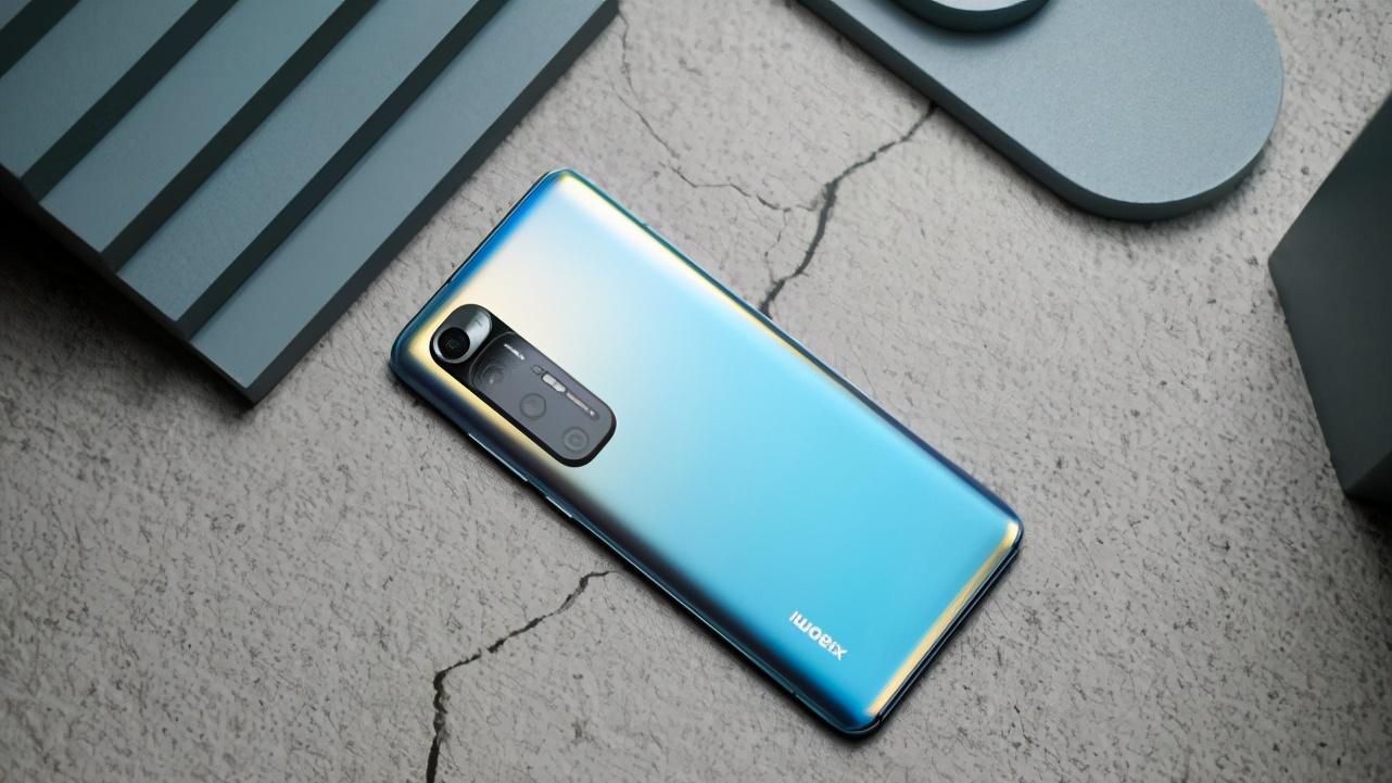 陈劲|2022下半年，2000~3000档首选这4款，闭眼随便买，流畅再用三五年