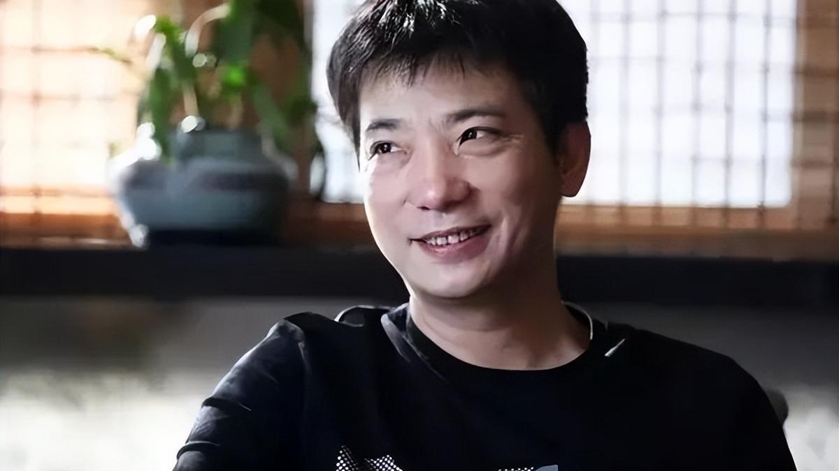 小程序|修图界大佬，身价曾达170亿，却被比特币拖累，半年亏了3个亿