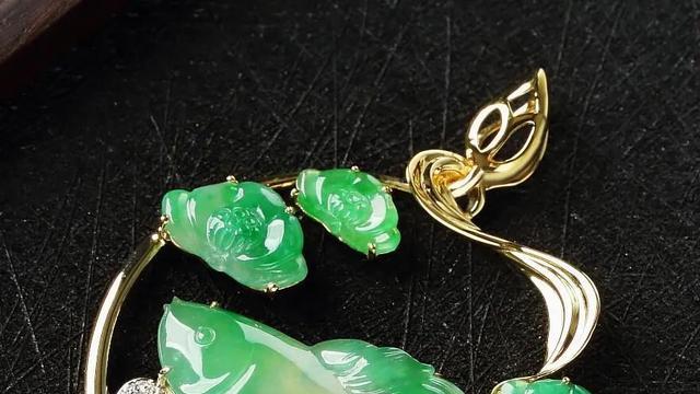 翡翠|经常在年画中出现的鱼，在翡翠中的美好寓意你知道吗？