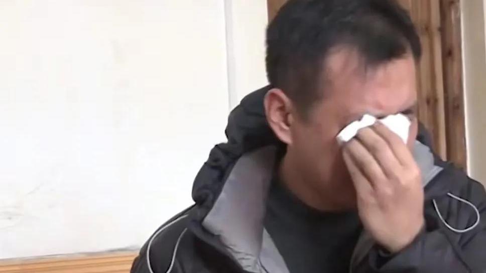 男子发现小儿子长得像房东并私下做亲子鉴定，妻子：有错但不承认