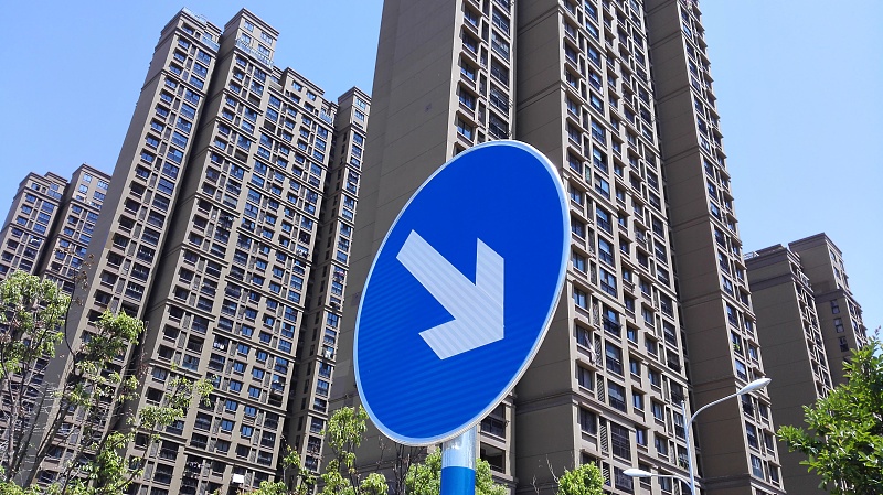 房价|2022年不买房，5年后将“买不起”还是“更便宜”？曹德旺说出答案