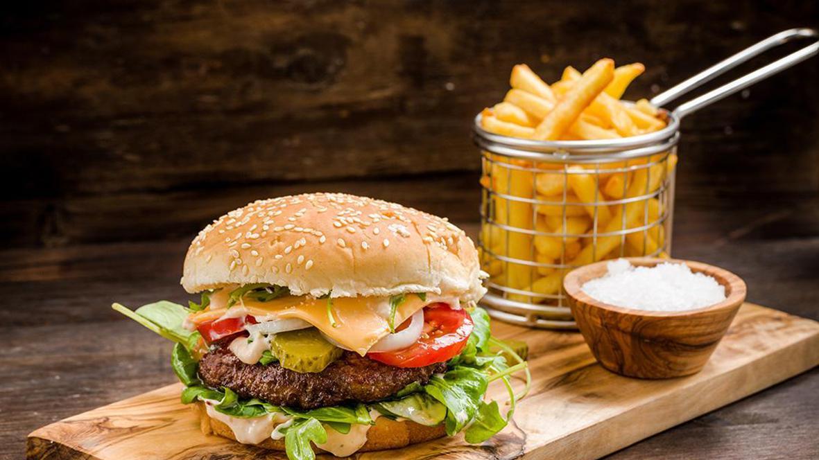 山东省|山东烧饼铺开出万元高薪，不好好读书连卖烧饼都不够格