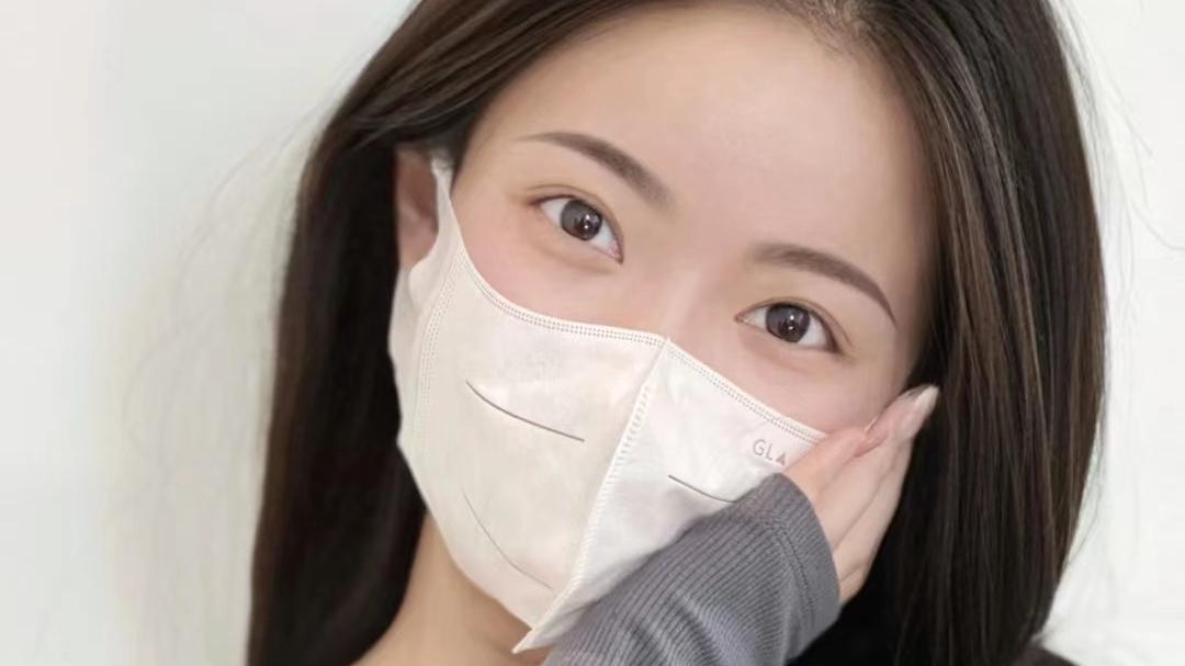 短裙 不会选眉形的女生快来看，七夕约会这三款眉形，让你的眉毛不会丑