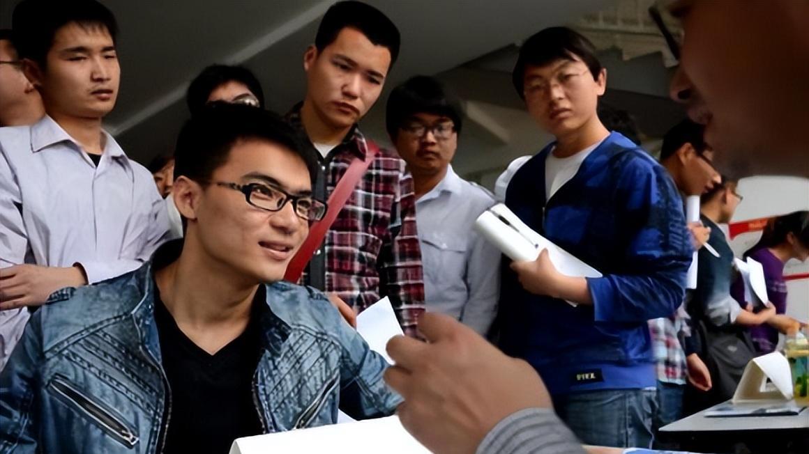 大学生|2022中石化录取名单公布，均为名校硕博生，堪称学历的天花板