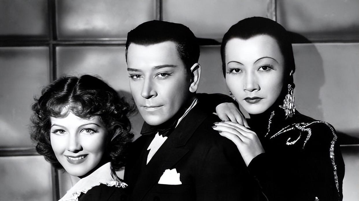 清华美院|讽刺 清华美院：毕业展刷屏眯眯眼 美国：丹凤眼华裔女星登上硬币