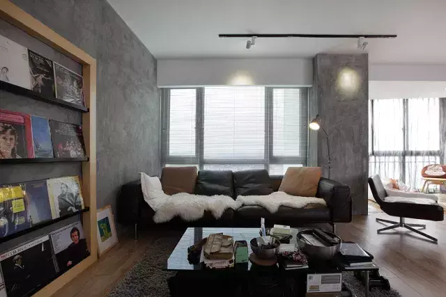 为露台买顶楼复式，210㎡仅花18W就打造成空中花园，漂亮得没话说