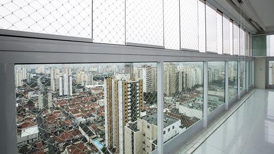 窗户做了护栏+无框折叠，家里就1个阳台，也能实现可封闭可开放状态