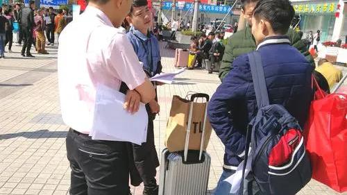 龙岗|来龙岗面试真是长见识了，什么叫开局一张图，故事全靠编