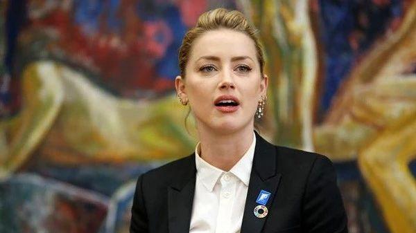 艾梅柏发起反击！130多个LGBTQ+组织联合支持艾梅柏