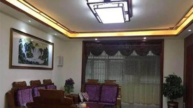 公婆装修的婚房，一进门心情瞬间沉重，看完要哭了！这能住吗？