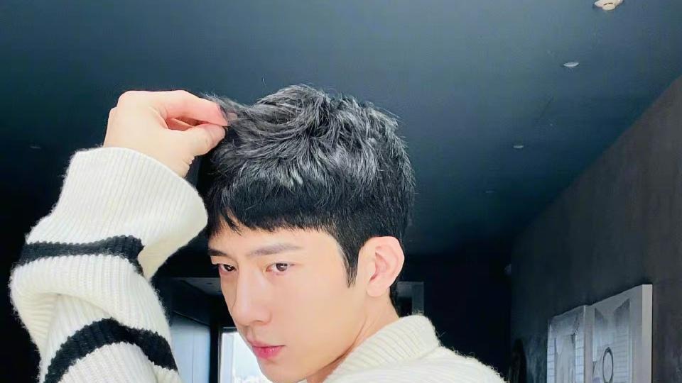 井柏然|井柏然宋威龙露营：看成了官宣恋情