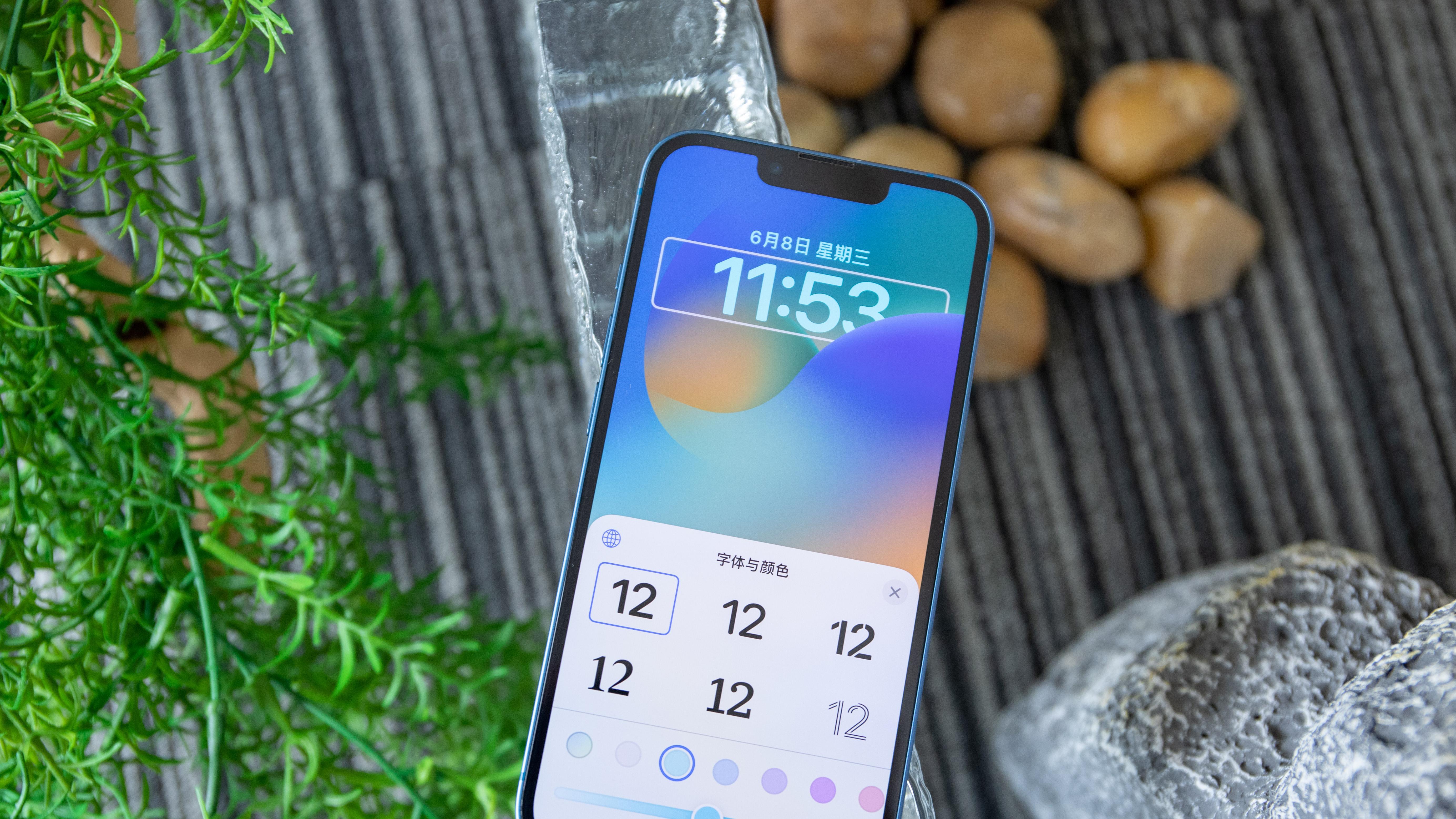 安卓|iOS 16锁屏玩法很新鲜，为何安卓用户不感冒？