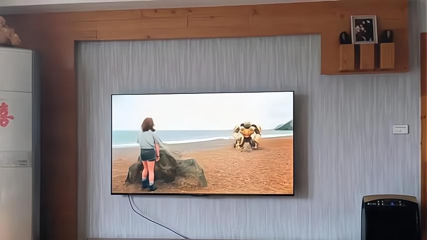 小米科技|4K分辨率+70英寸+真全面屏，仅2299元，雷军又来搅局电视市场