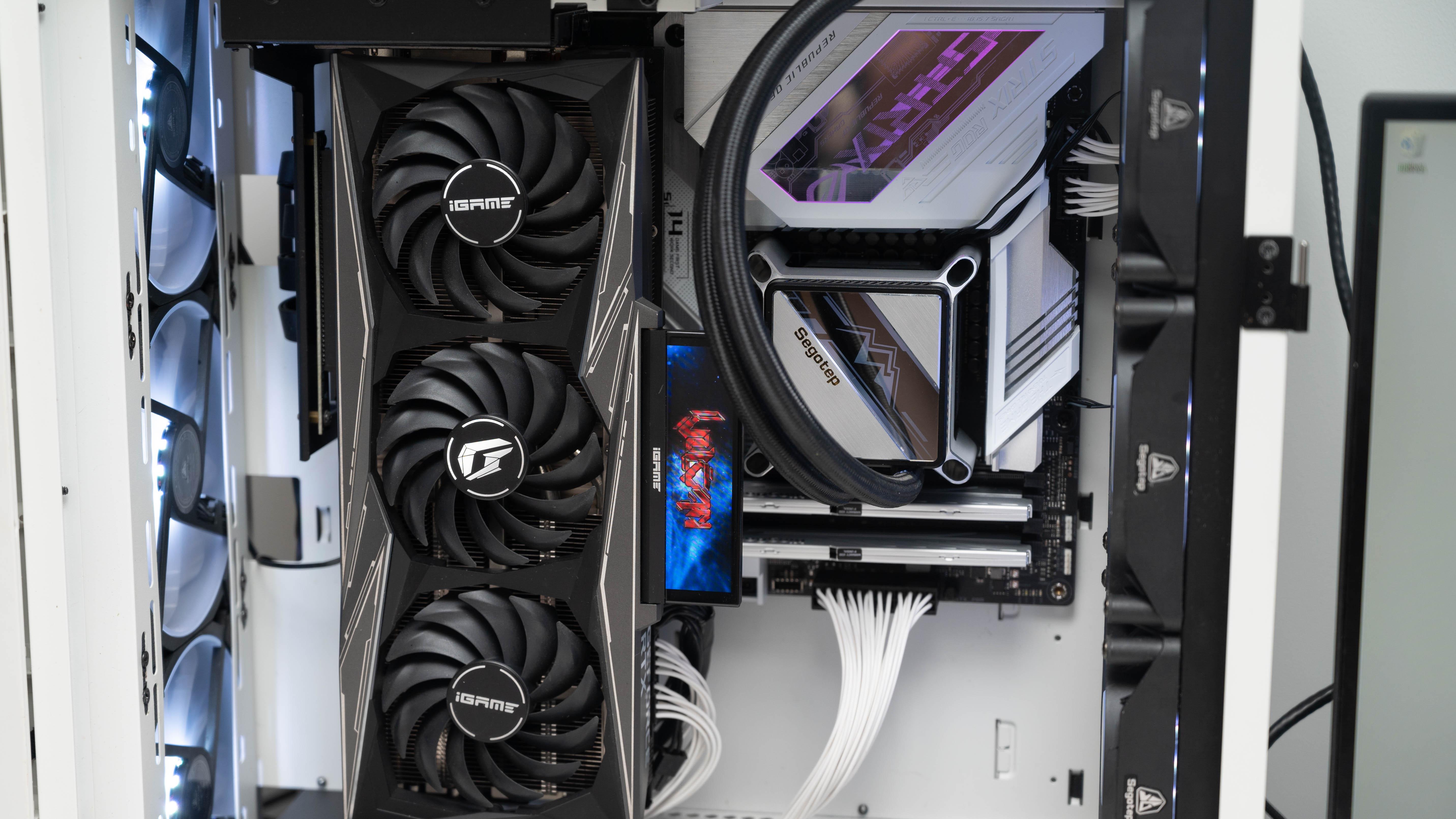 igame|最佳入手时机，七彩虹iGame显卡上手分享，体验DLSS光追黑科技