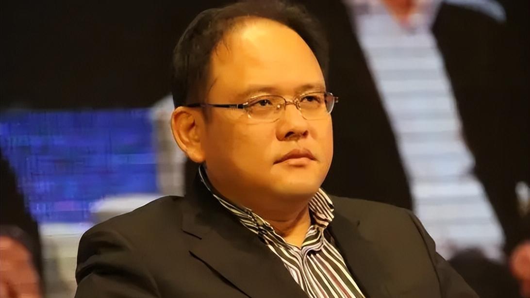 李瑞杰：殴打高管，员工不加班就炒掉的暴躁董事长！终于被开除了